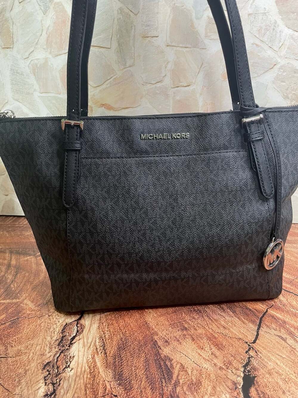 Michael Kors Jet Set Large Logo Top-Zip Tote Bag Black